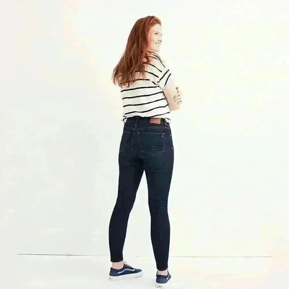 Madewell 9” high-rise skinny jeans size 25 (Women’s size 0) high waist